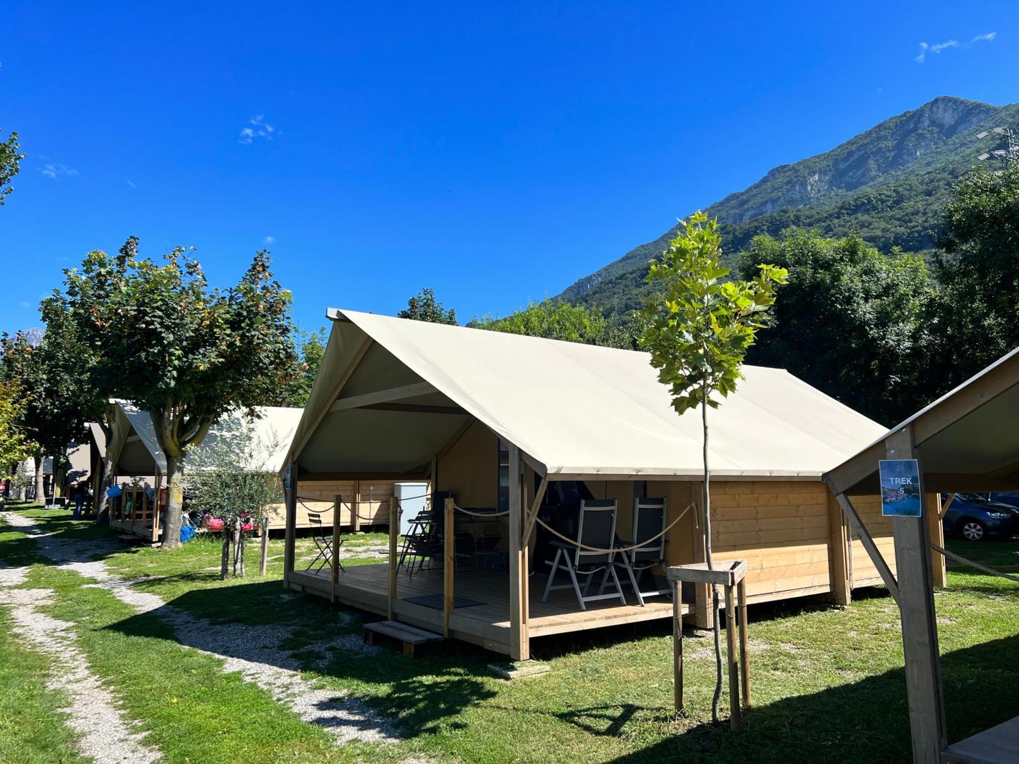 Glamping Camping Rivabella Lecco Exterior photo